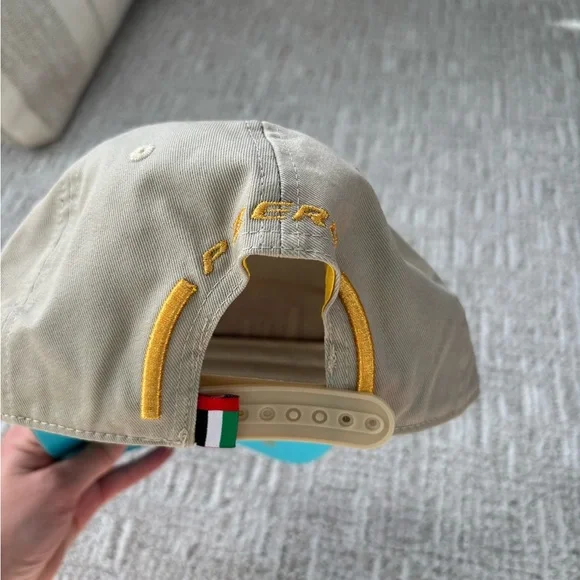 F1 hat - Picture 4 of 4